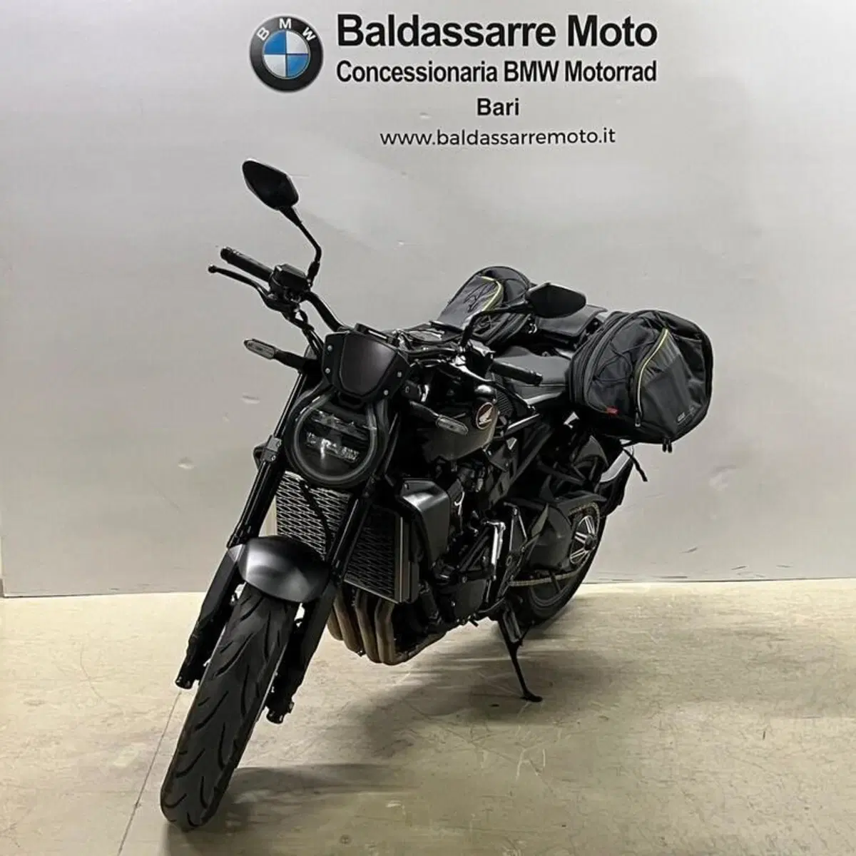 Honda CB 1000 R (2021 - 25) (2)