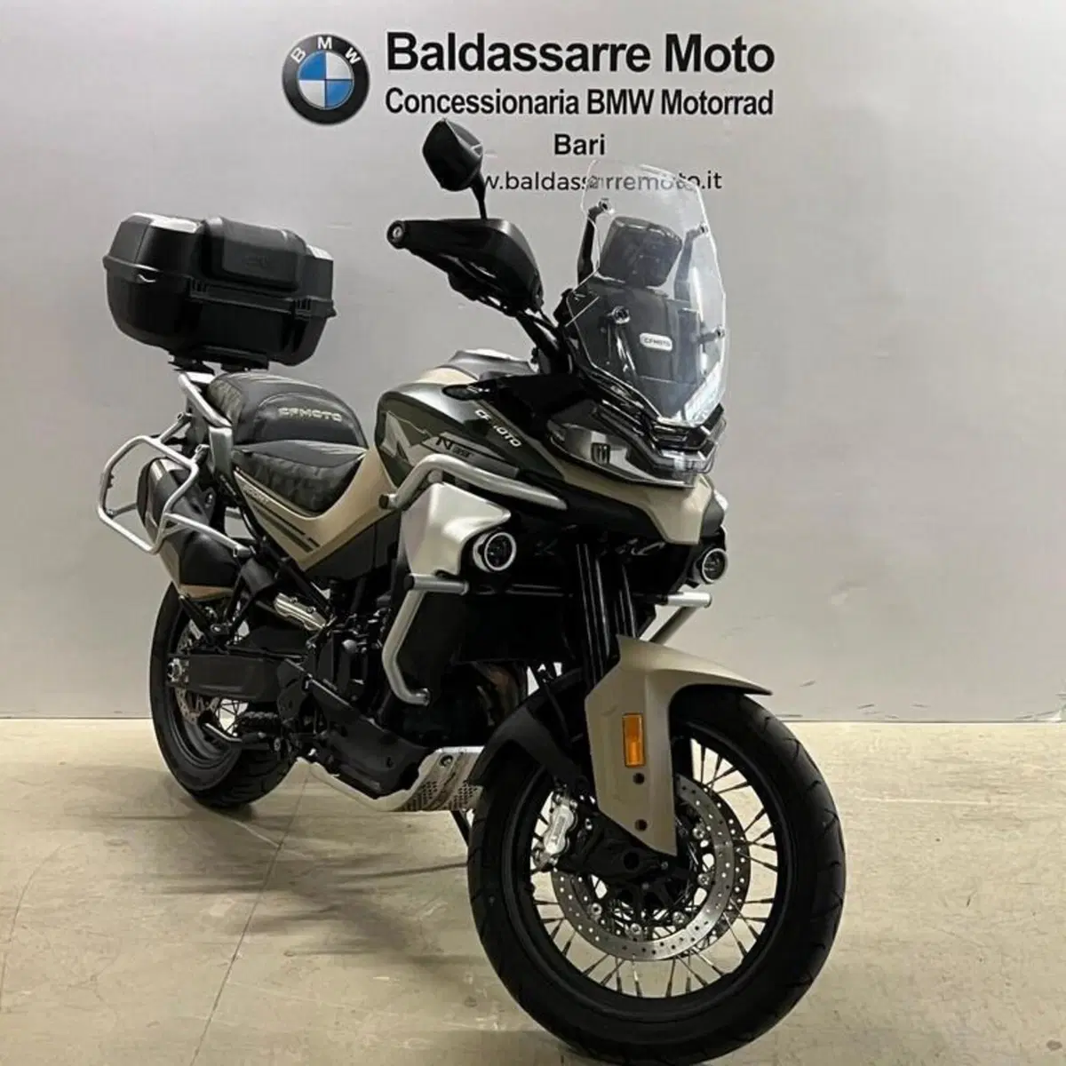 CFMOTO 800MT Touring (2022 - 26) (3)