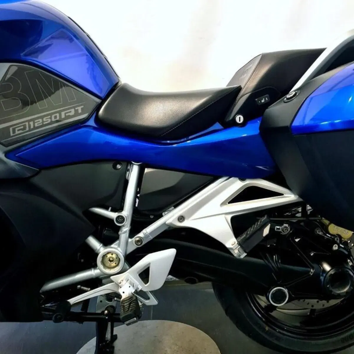 Bmw R 1250 RT (2021 - 25) (11)