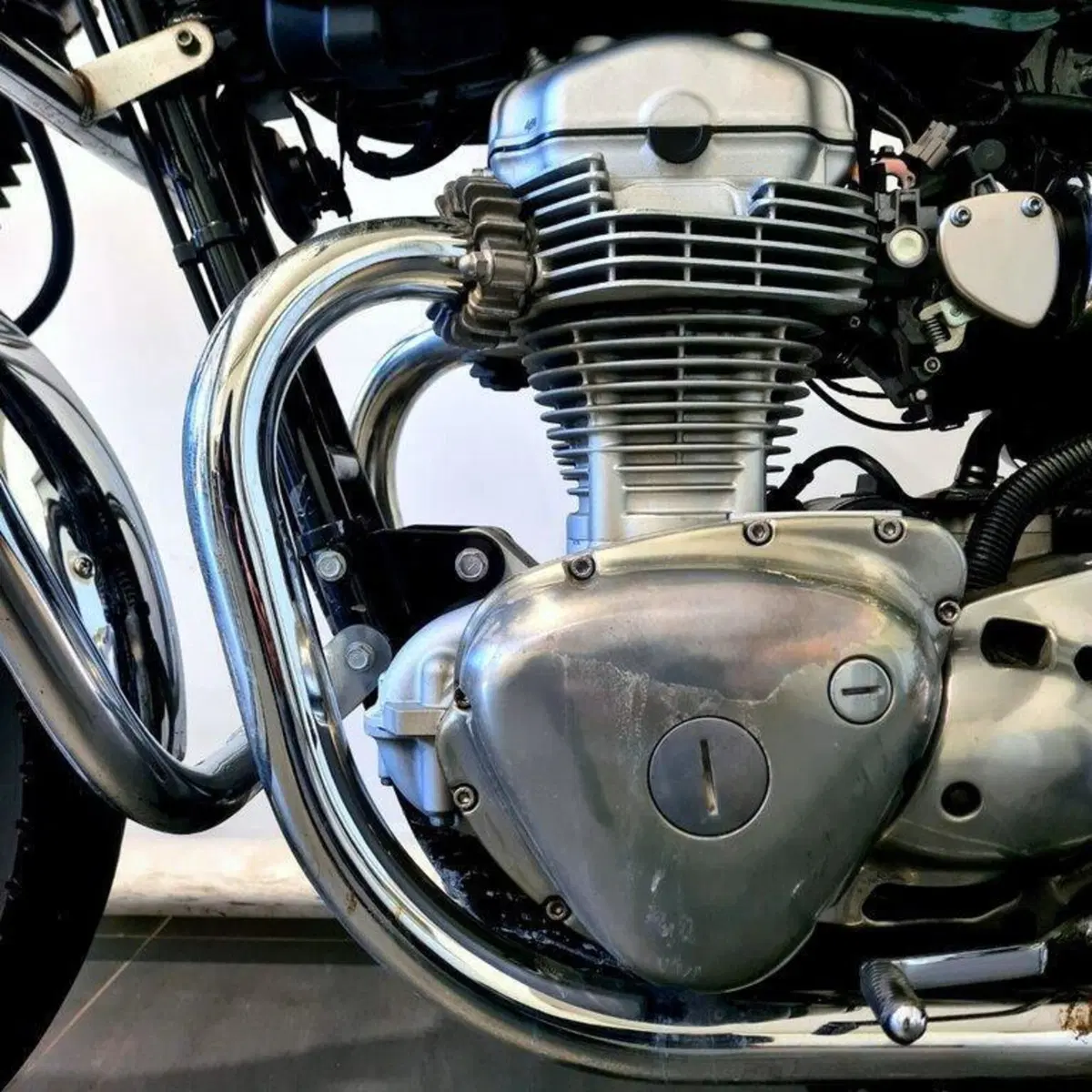 Kawasaki W 800 (2010 - 17) (10)