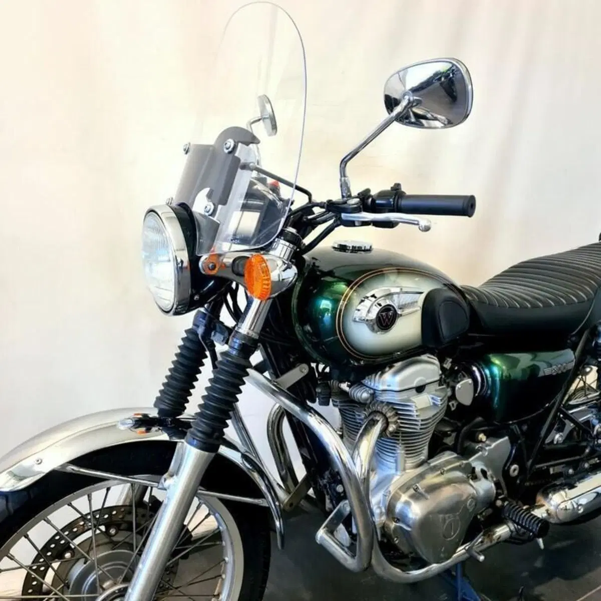 Kawasaki W 800 (2010 - 17) (8)