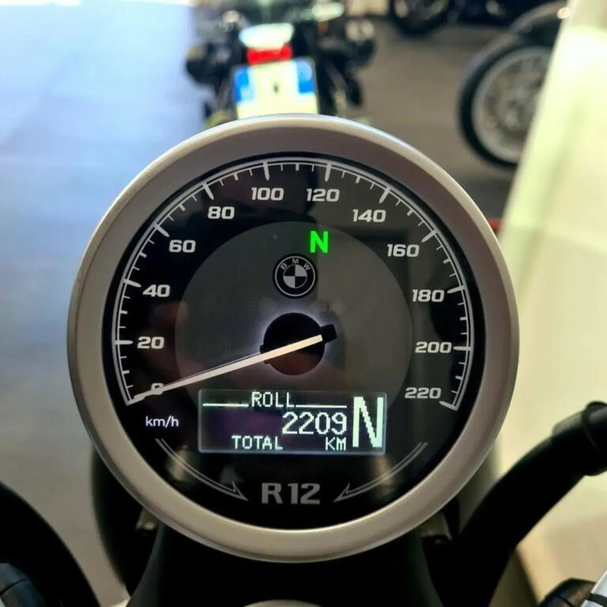 Bmw R 12 (2024 - 26) (5)