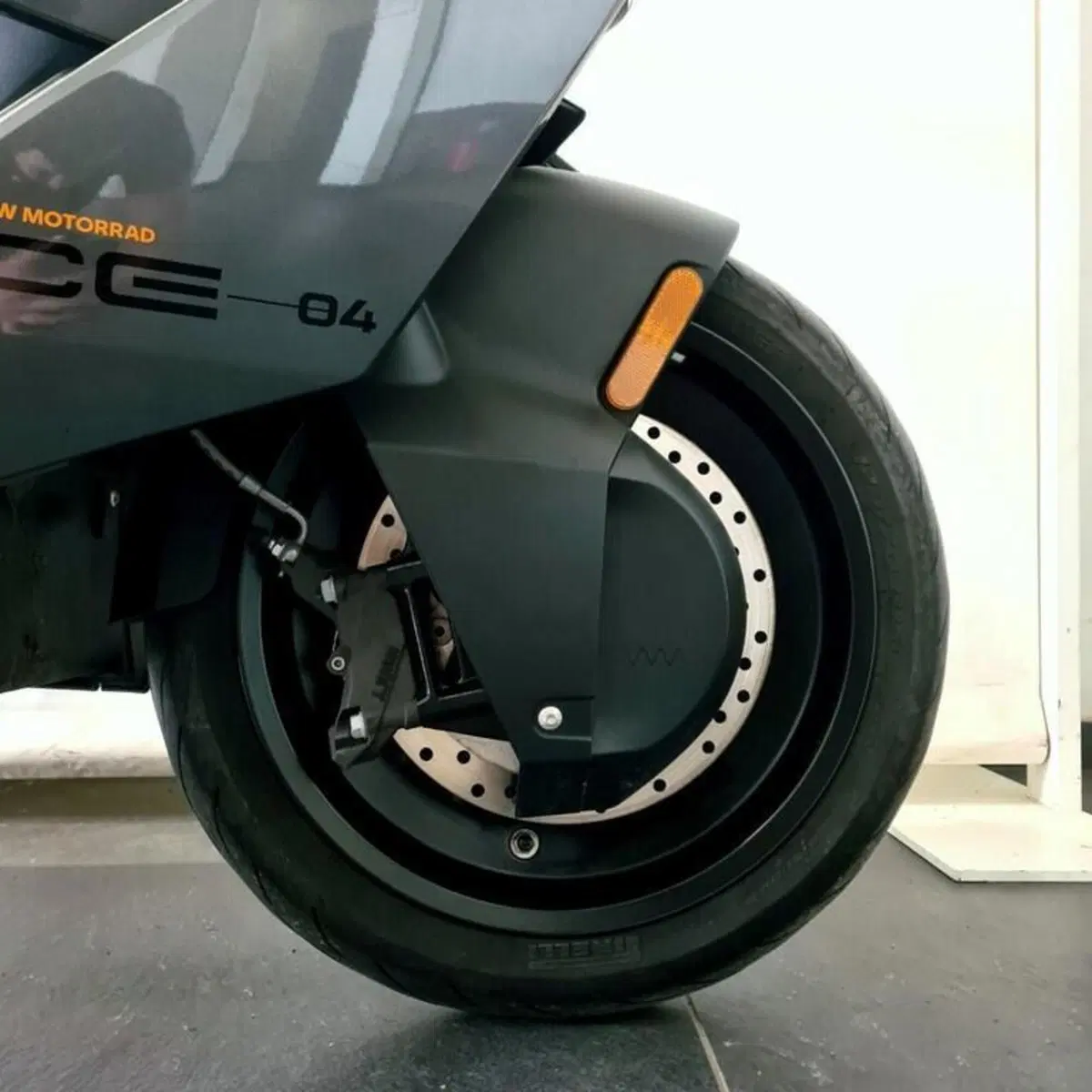 Bmw CE 04 (2021 - 25) (15)