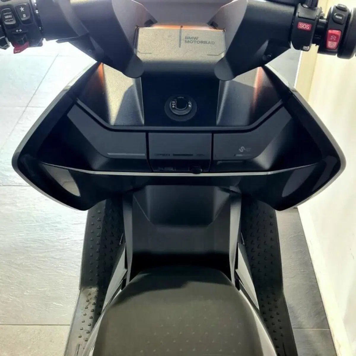 Bmw CE 04 (2021 - 25) (6)