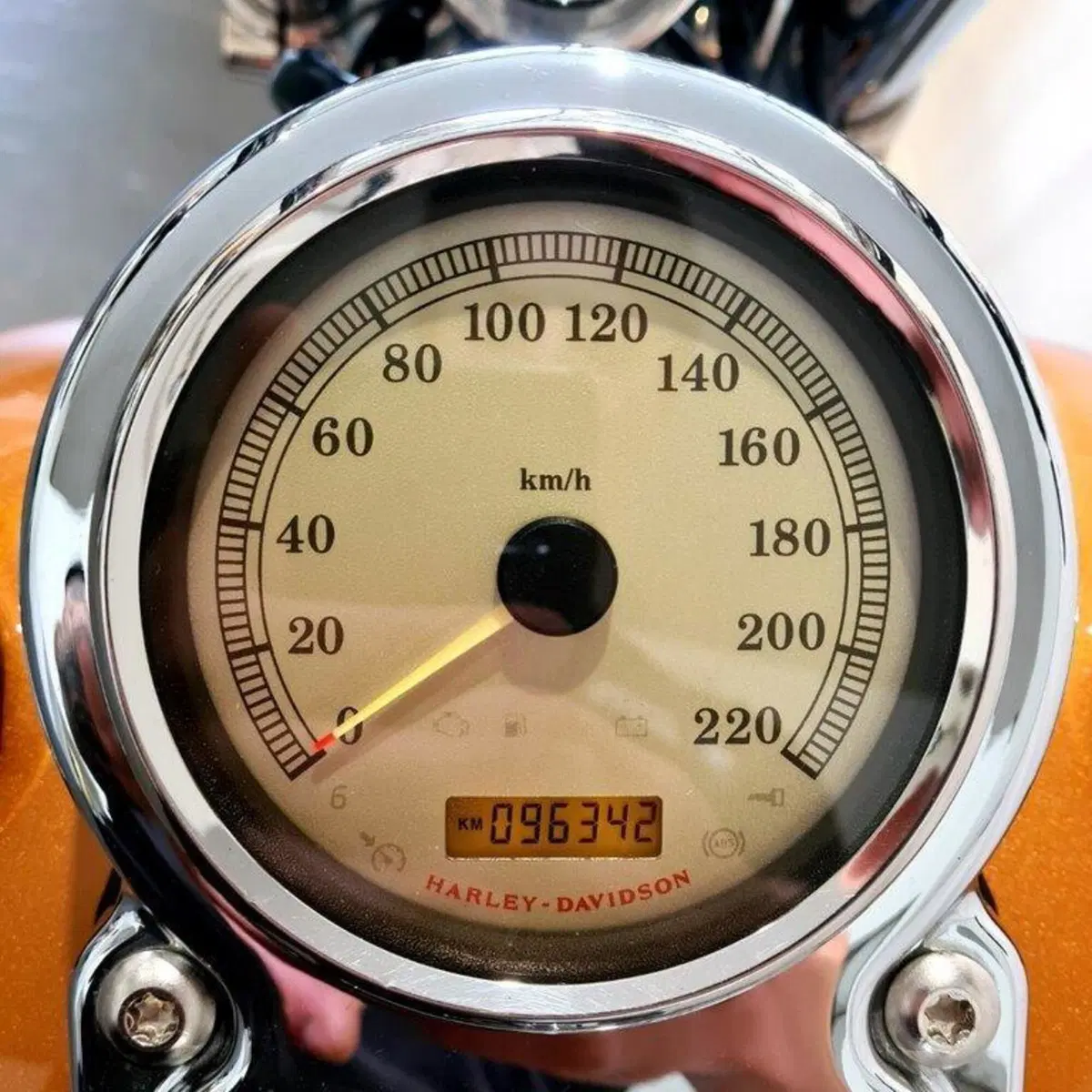 Harley-Davidson 1584 Super Glide Custom (2007) - FXDC (5)