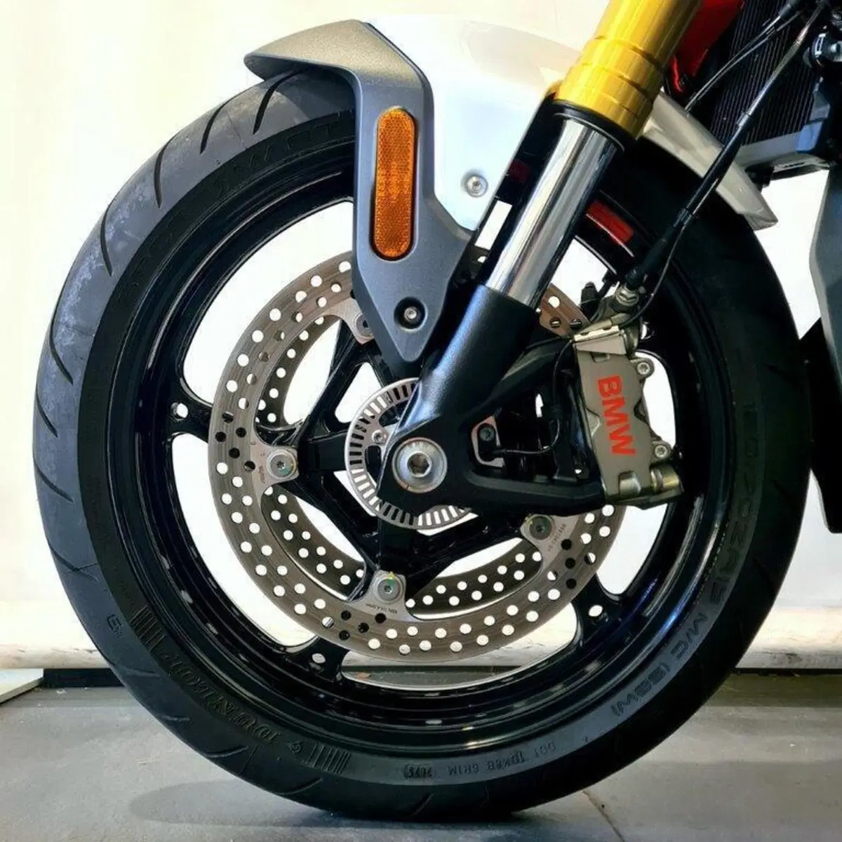 Bmw R 1300 R (2026 - 27) (7)