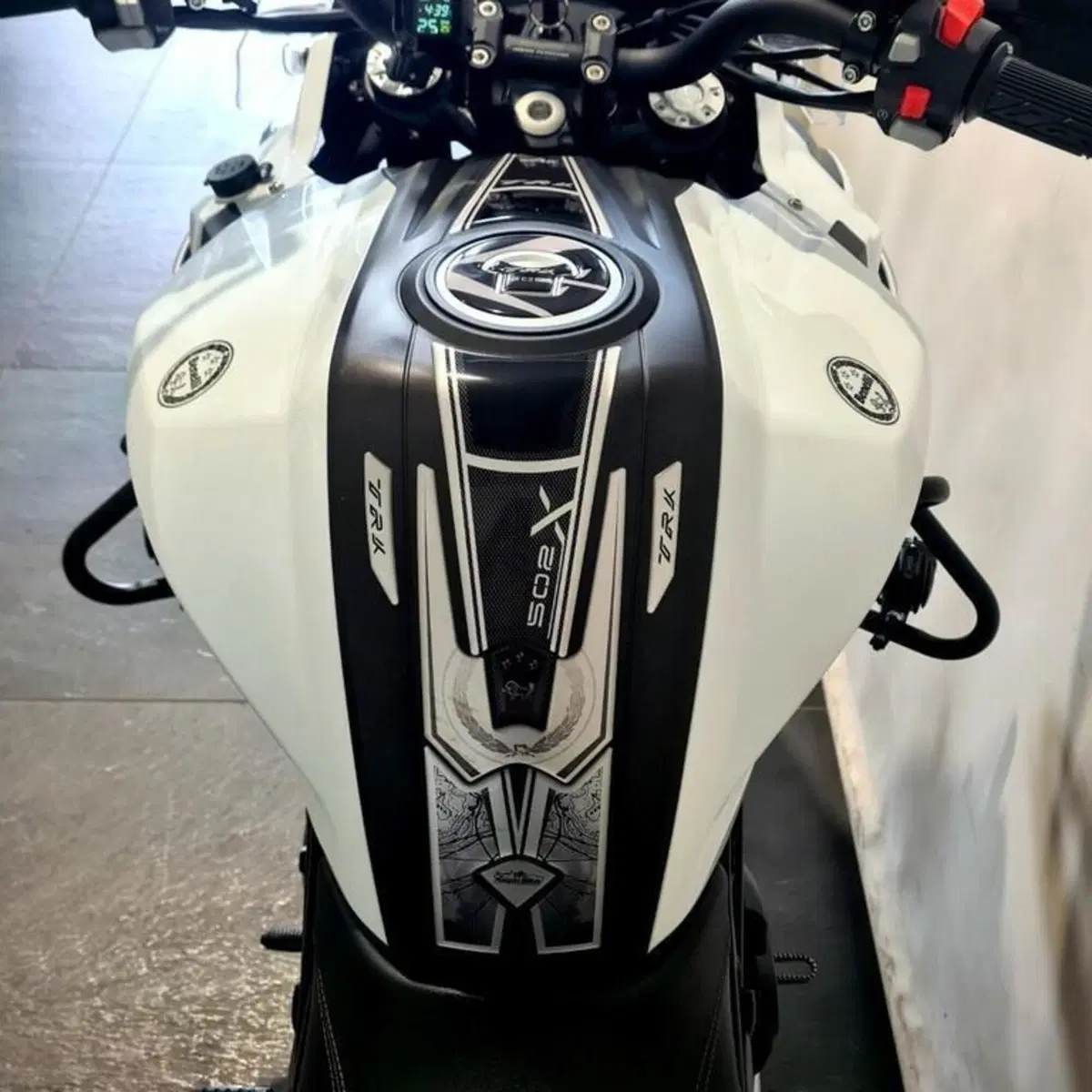 Benelli TRK 502 (2021 - 25) (6)