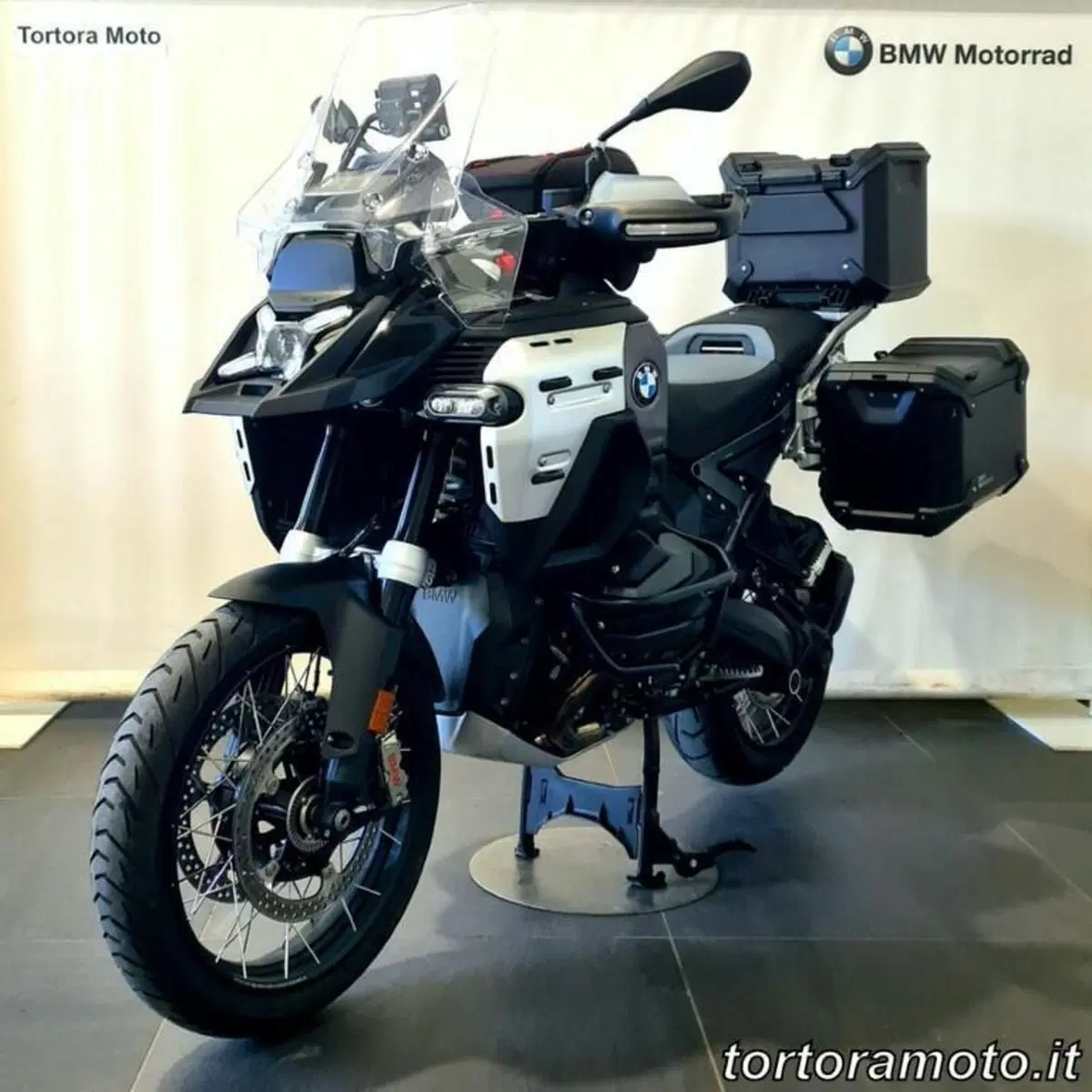 Bmw R 1300 GS Adventure Triple Black (2025 - 26) (3)