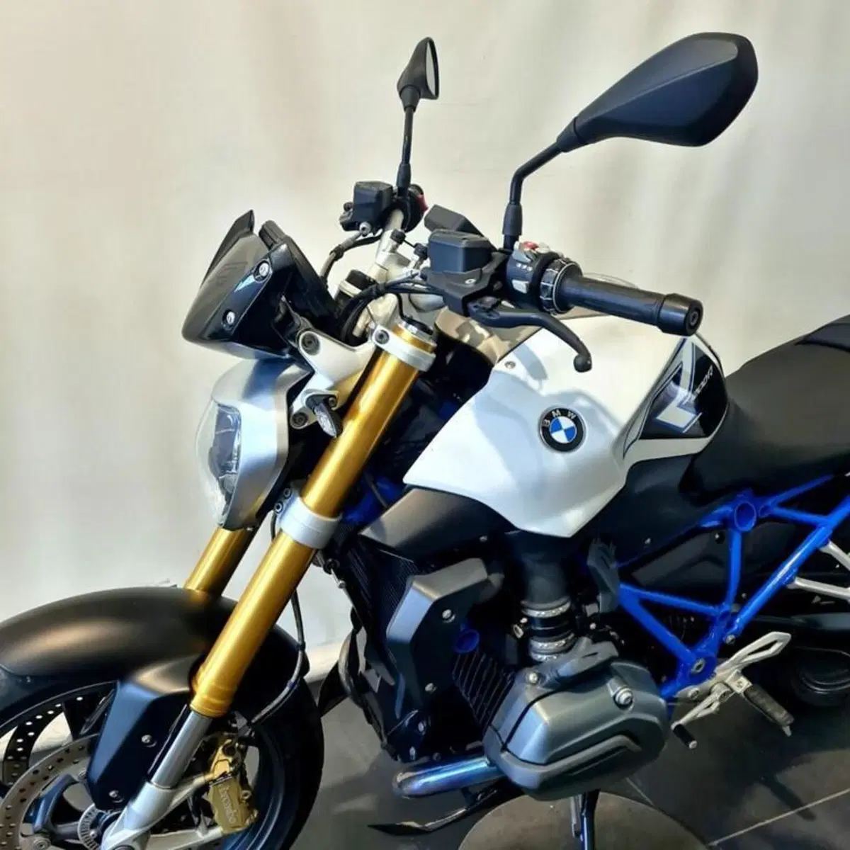 Bmw R 1200 R (2017 - 18) (8)