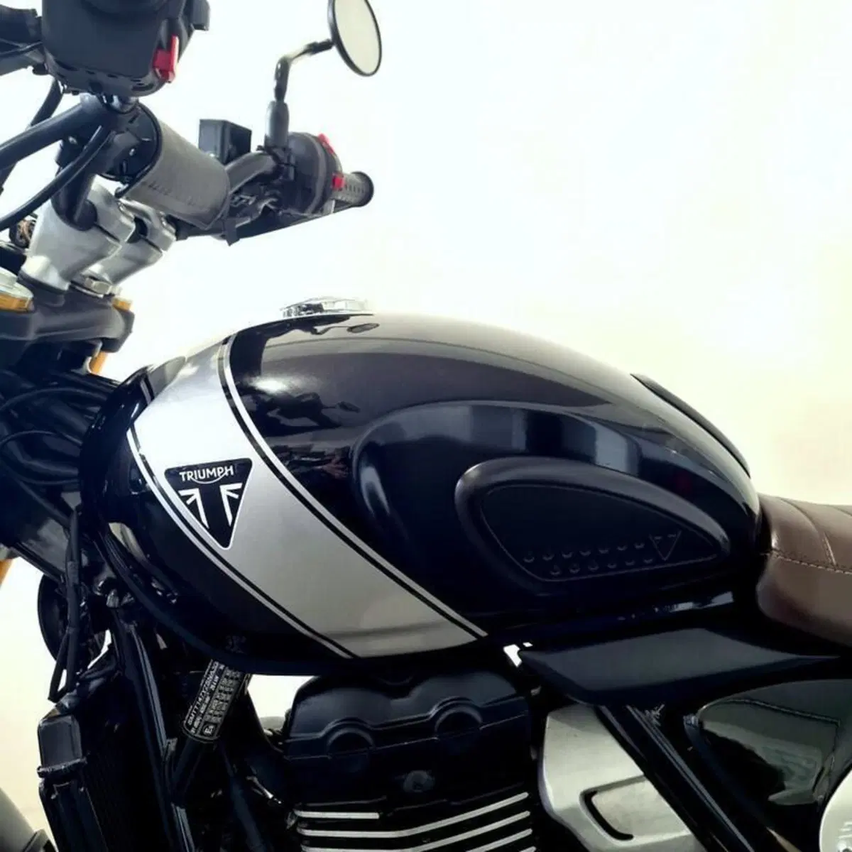 Triumph Scrambler 400 X (2024 - 26) (9)