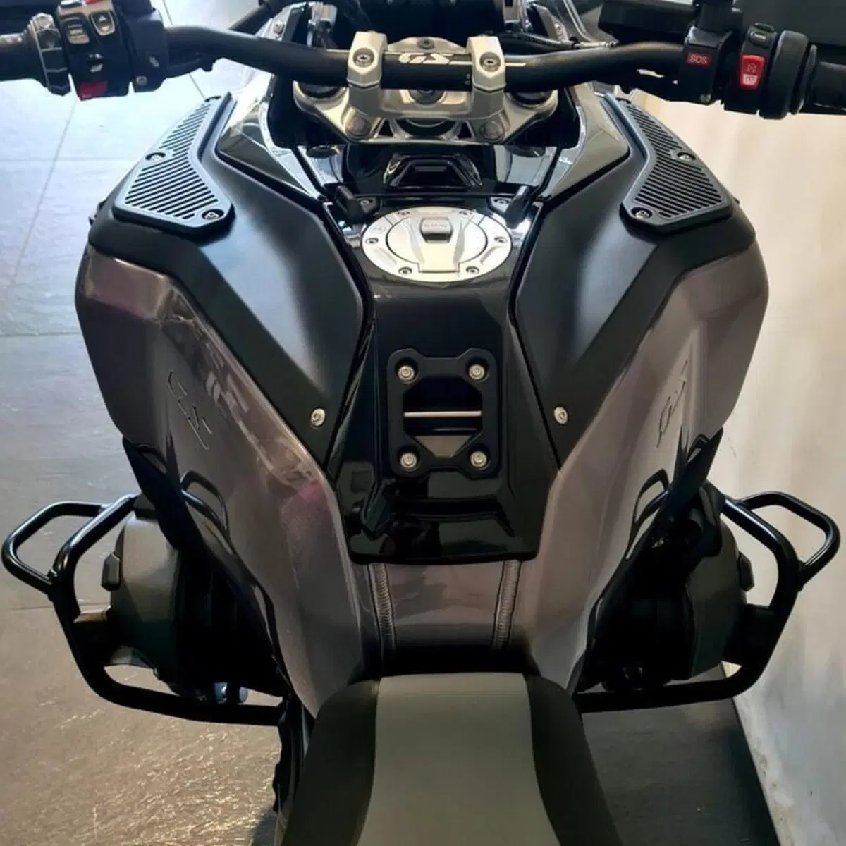 Bmw R 1300 GS Adventure Triple Black (2025 - 26) (6)