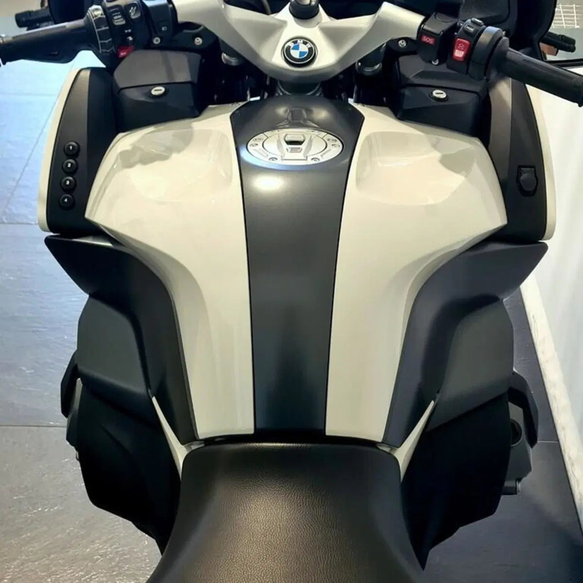 Bmw R 1250 RT (2021 - 25) (6)