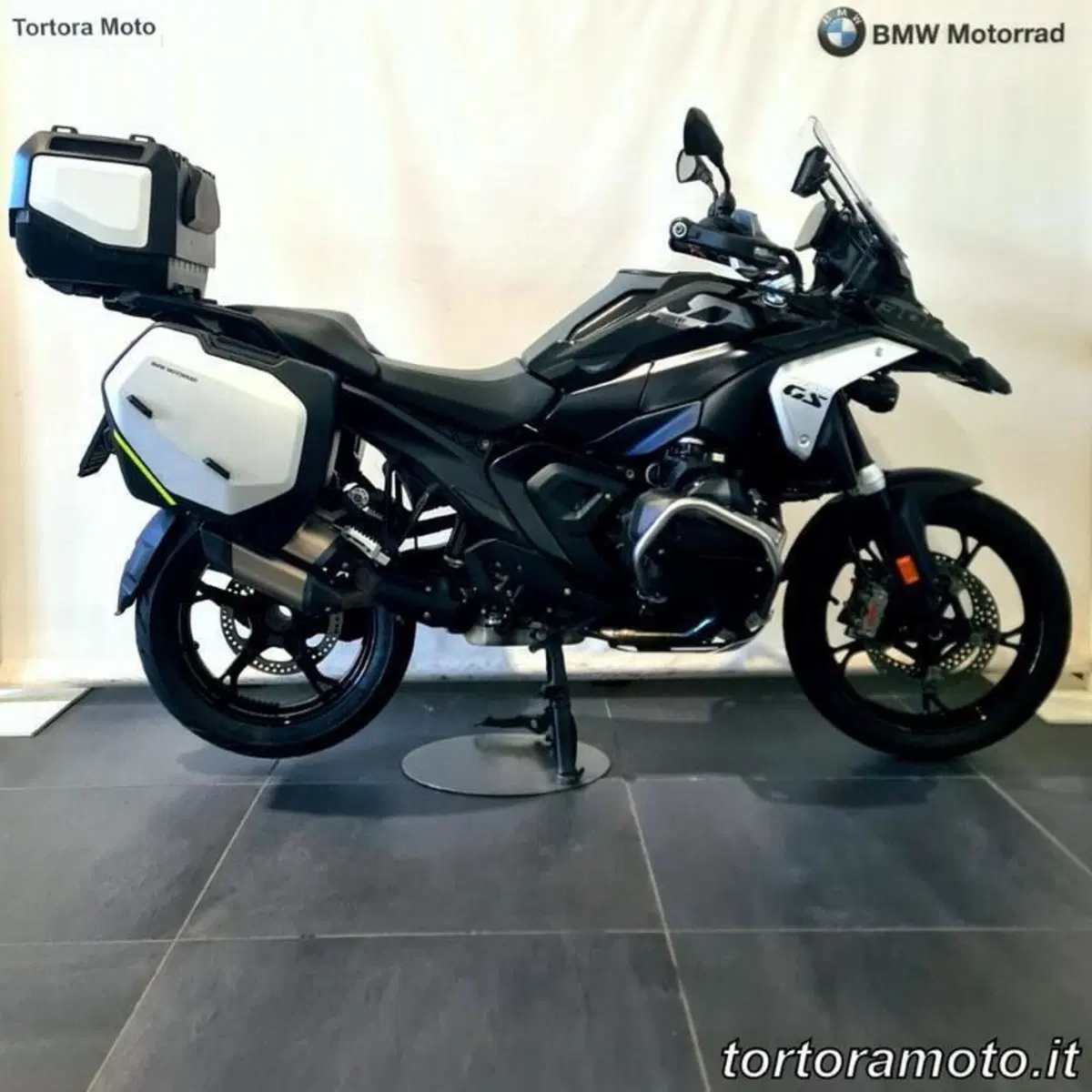 Bmw R 1300 GS Triple Black (2023 - 26) (2)