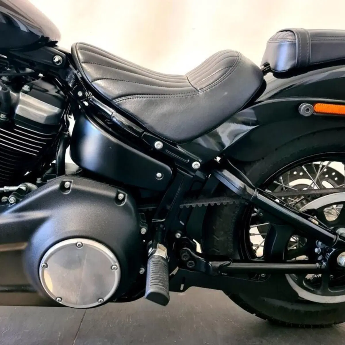 Harley-Davidson 107 Street Bob (2018 - 20) - FXBB (10)