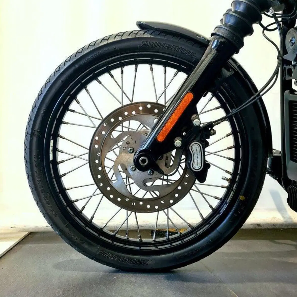 Harley-Davidson 107 Street Bob (2018 - 20) - FXBB (7)