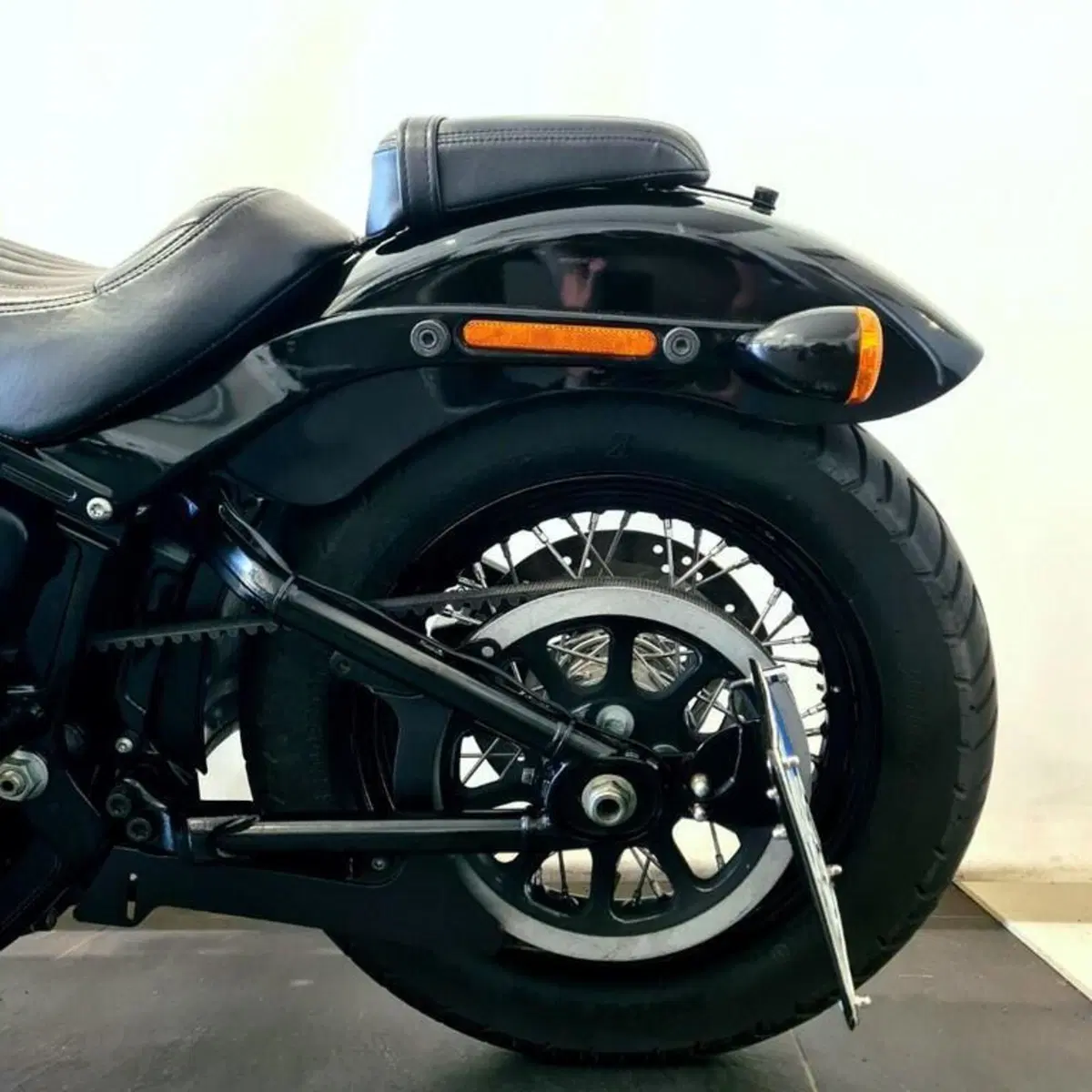 Harley-Davidson 107 Street Bob (2018 - 20) - FXBB (12)