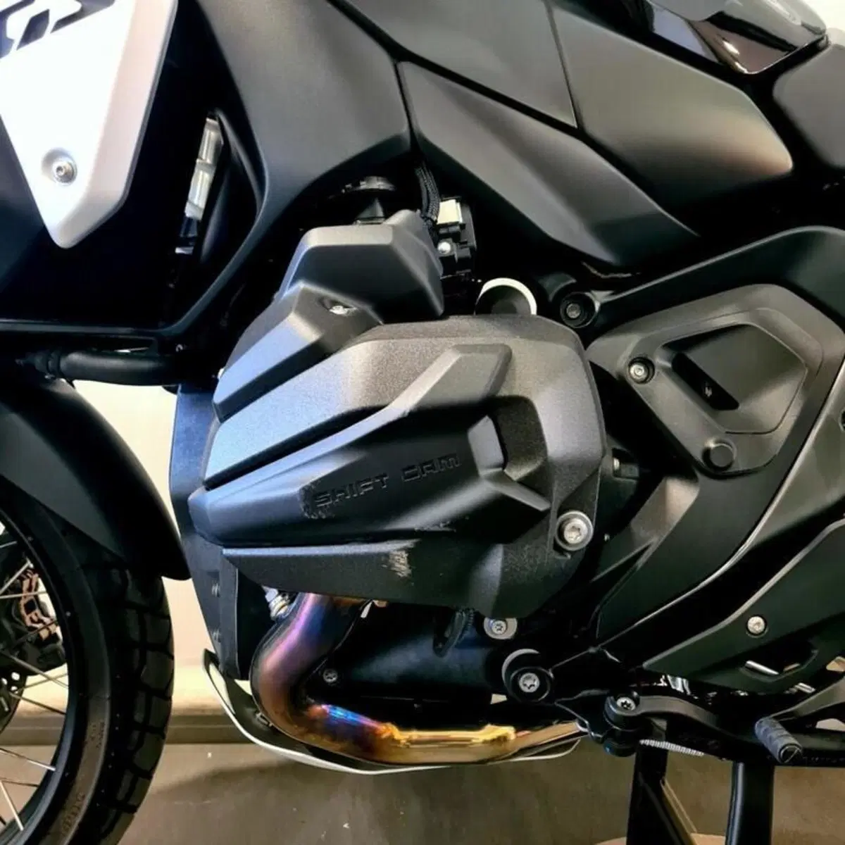Bmw R 1300 GS Triple Black (2023 - 26) (10)