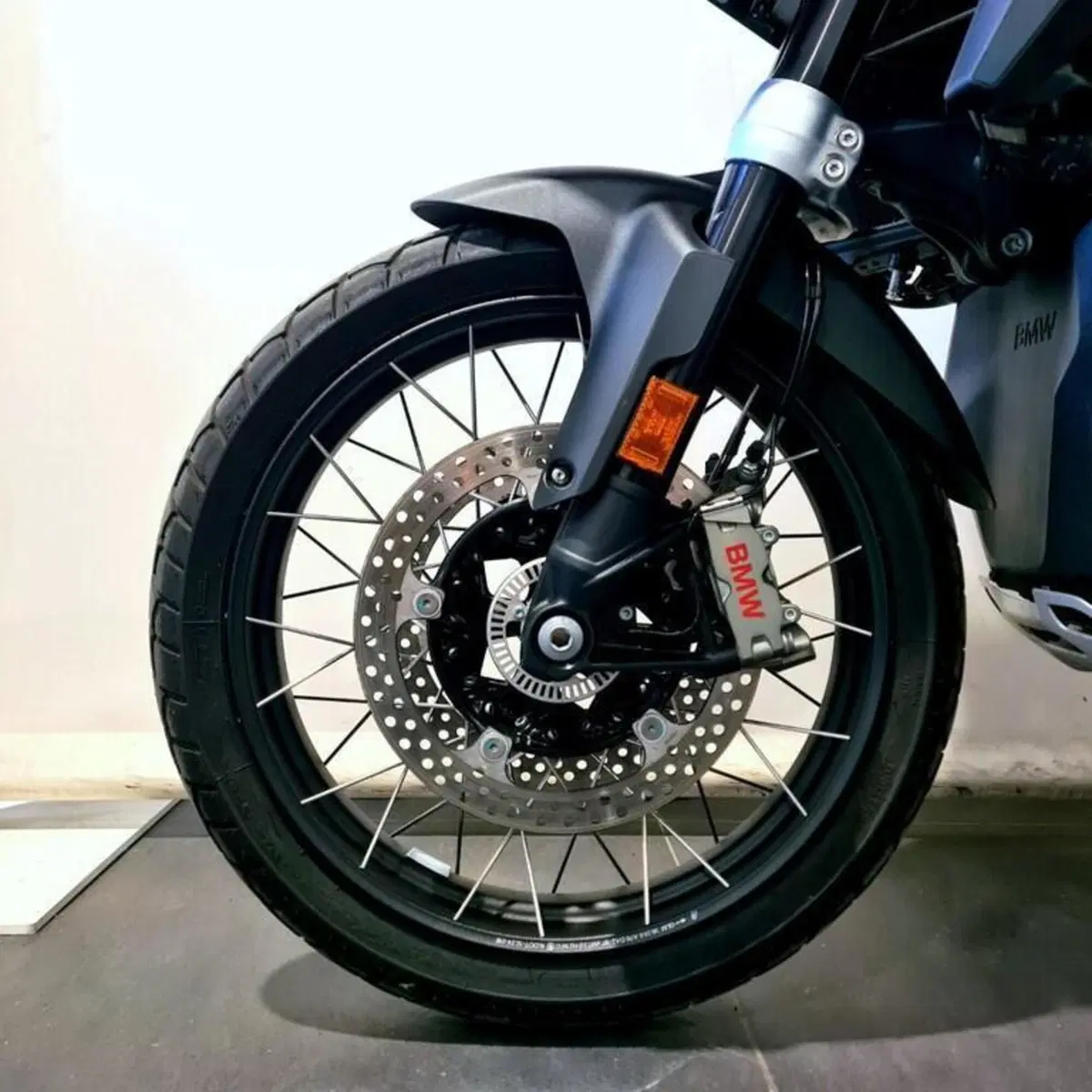 Bmw R 1300 GS Triple Black (2023 - 26) (7)