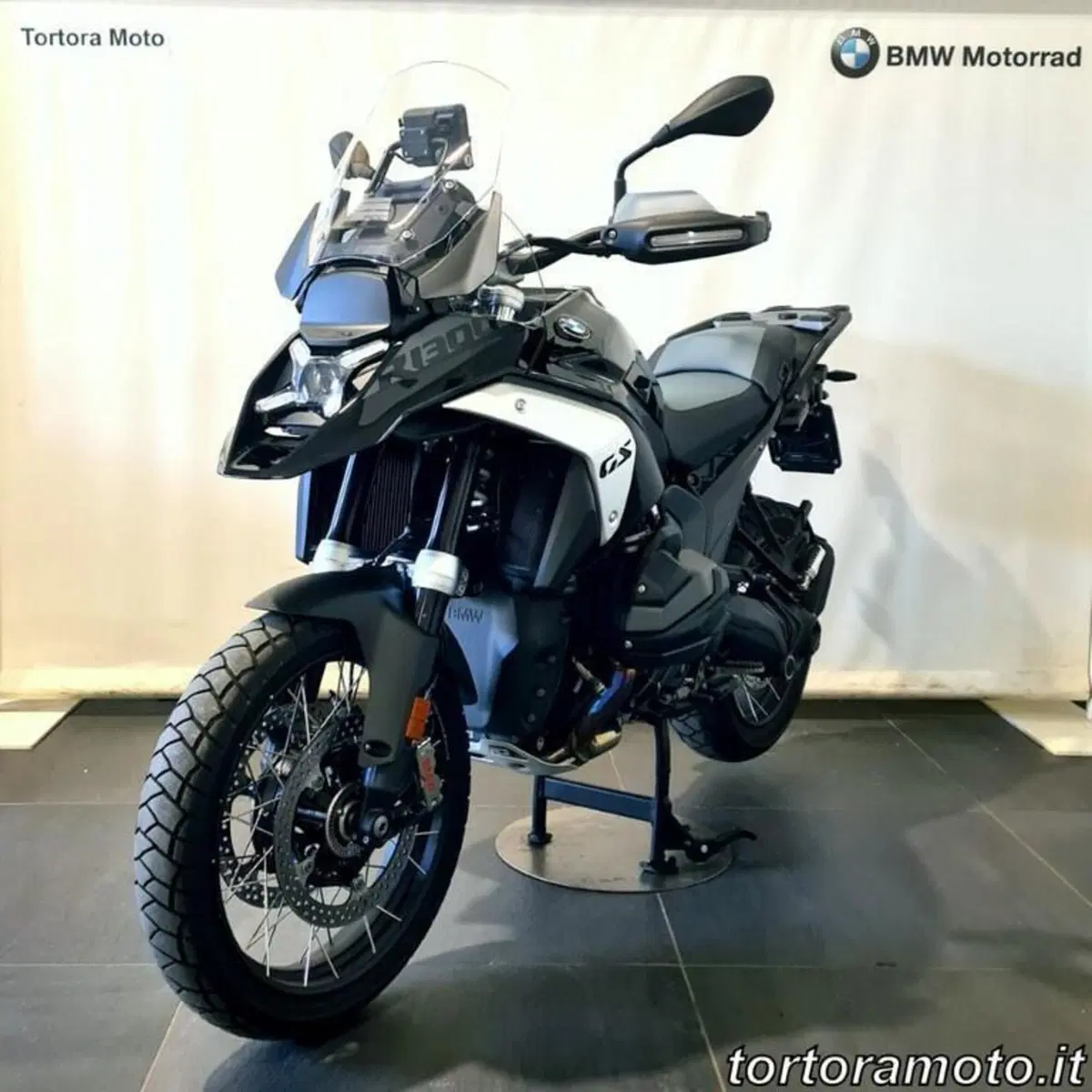 Bmw R 1300 GS Triple Black (2023 - 26) (3)