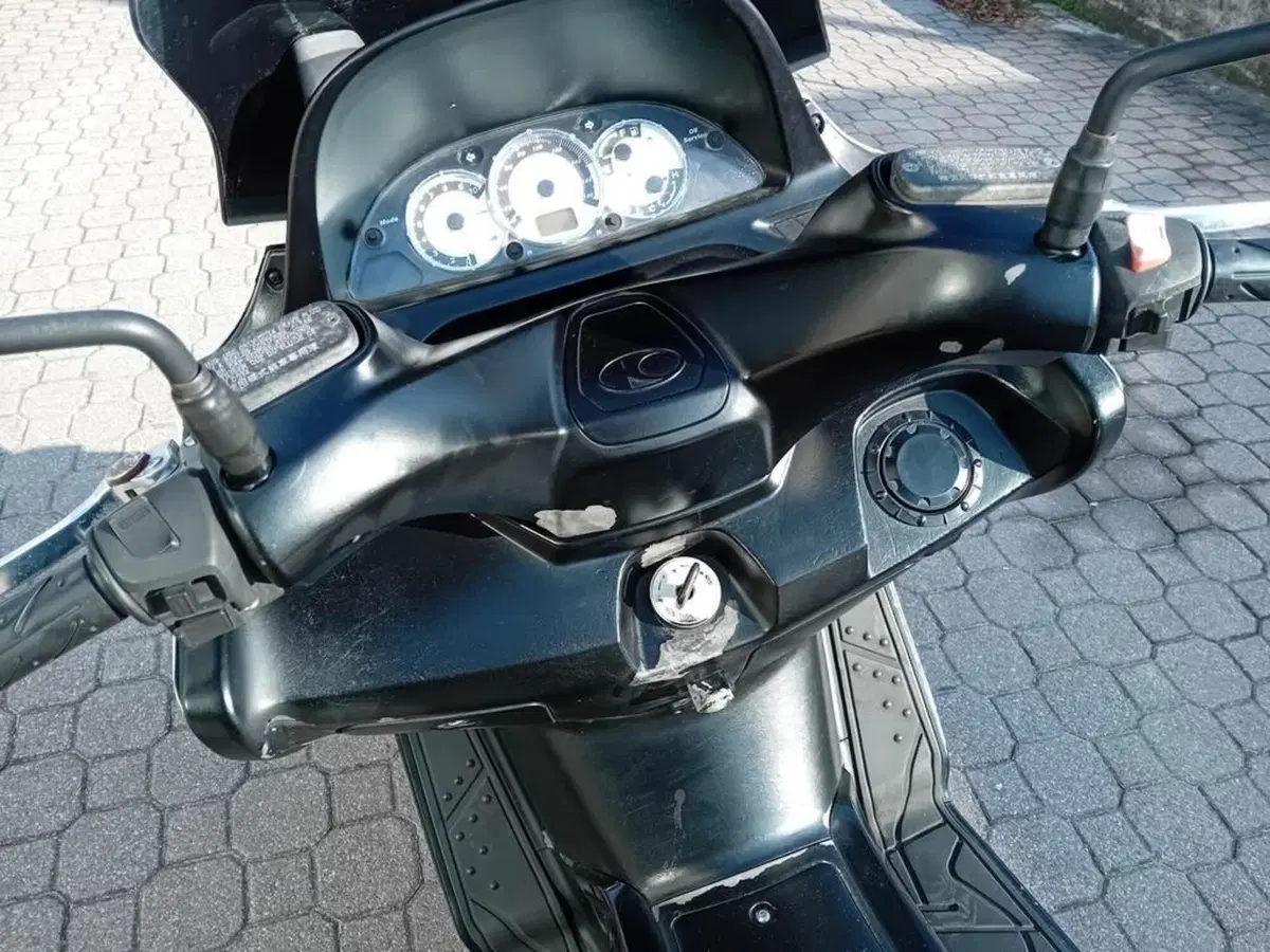 Kymco Xciting 300i R (2007 - 14) (7)