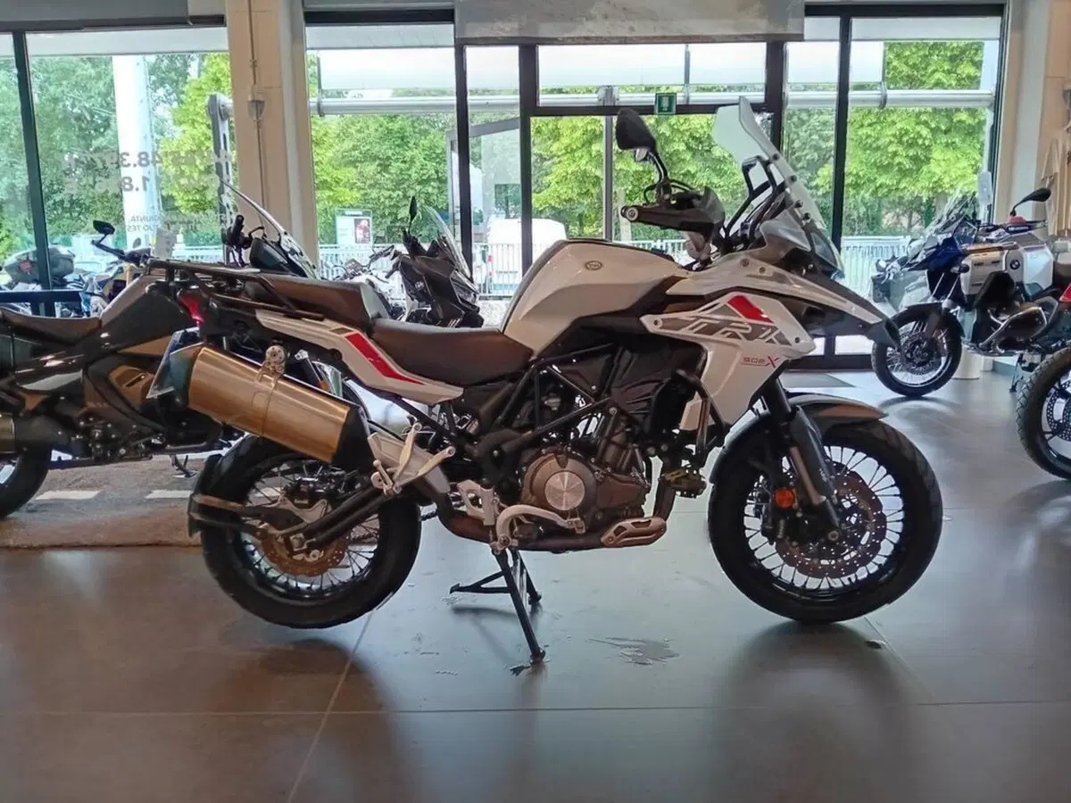 Benelli TRK 502 ABS (2017 - 20) (4)