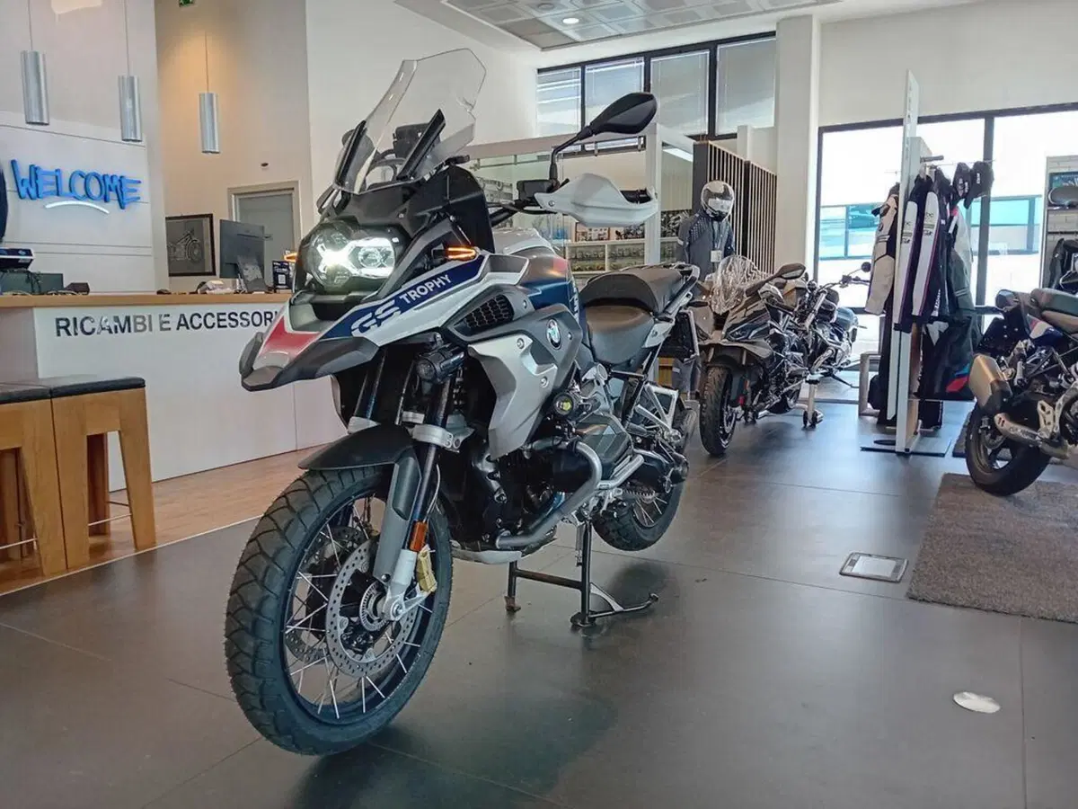 Bmw R 1250 GS (2021 - 24) (2)