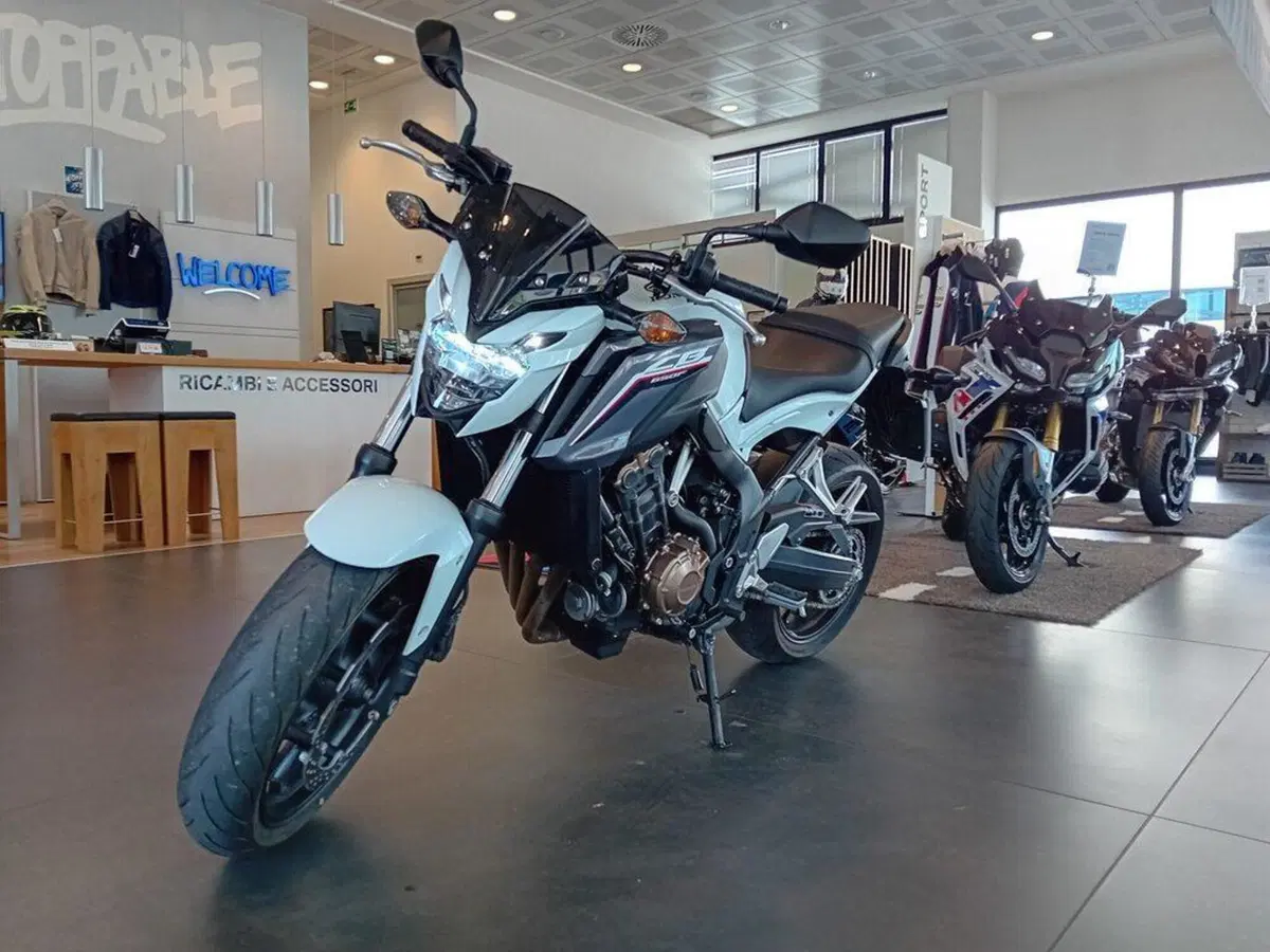 Honda CB 650 F (2017 - 18) (2)