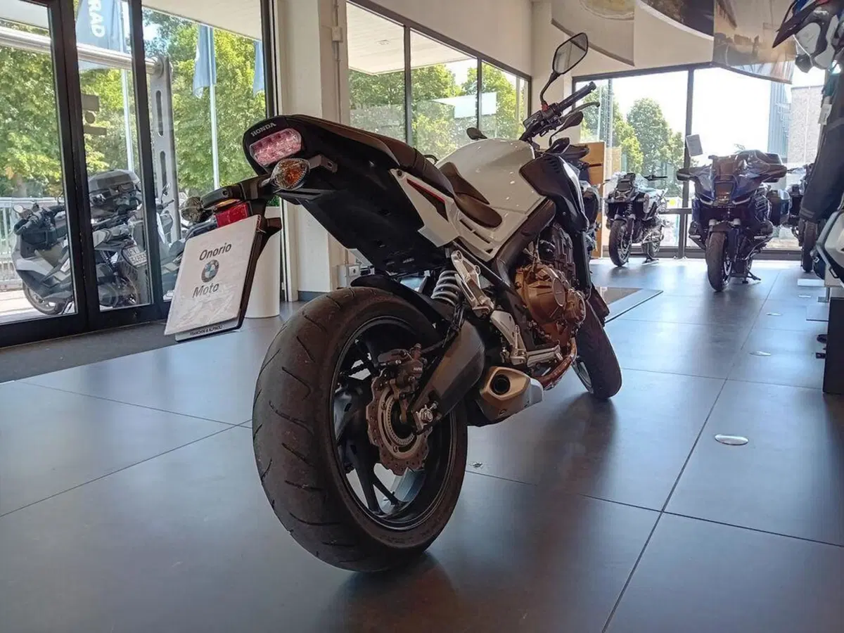 Honda CB 650 F (2017 - 18) (5)