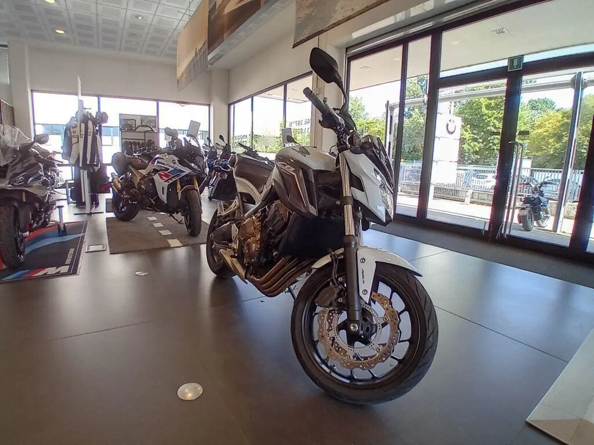 Honda CB 650 F (2017 - 18) (3)