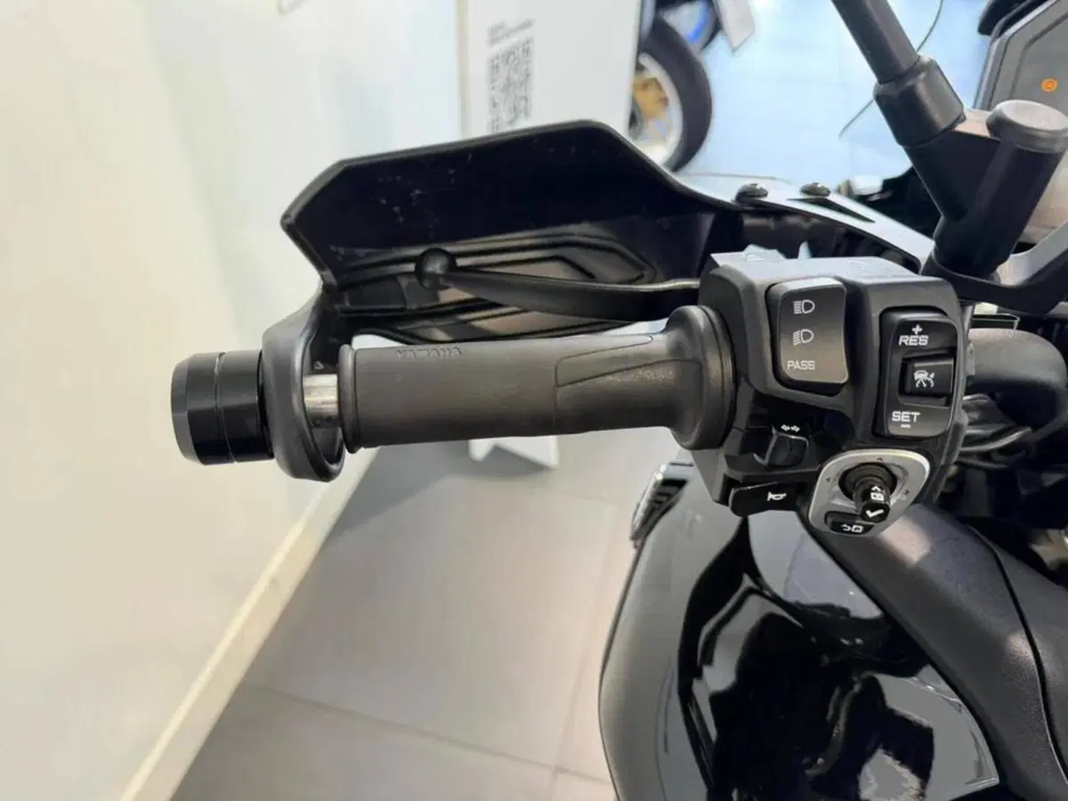 Yamaha Tracer 9 GT+ (2023 - 24) (4)