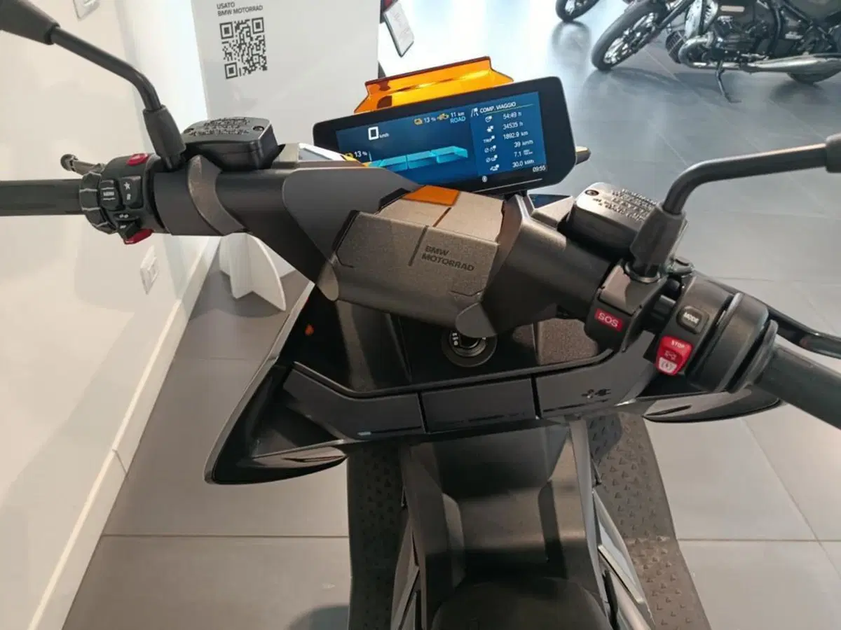 Bmw CE 04 (2021 - 25) (4)