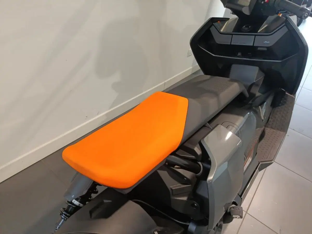 Bmw CE 04 (2021 - 25) (6)
