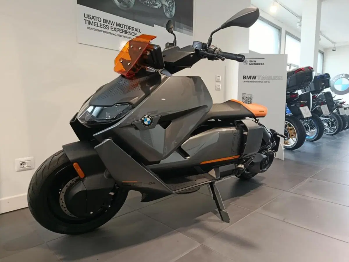 Bmw CE 04 (2021 - 25) (7)