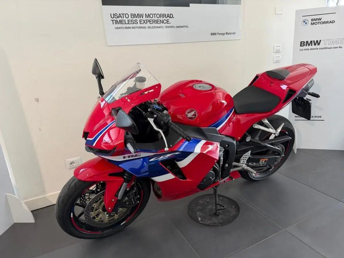 Honda CBR 600 RR (2024 - 26) (8)