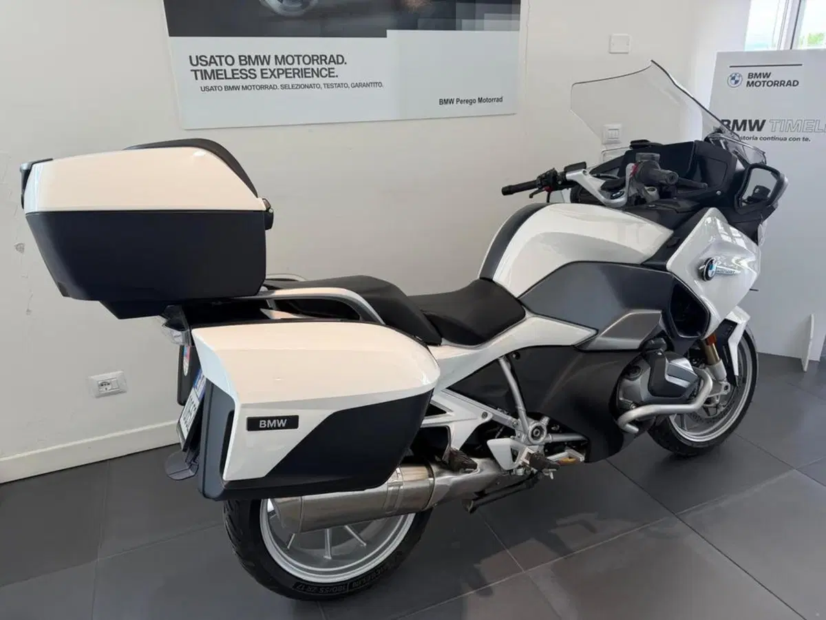 Bmw R 1250 RT (2021 - 25) (2)