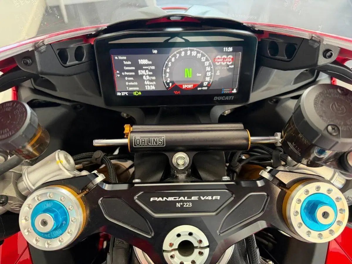 Ducati Panigale V4 R (2026) (4)