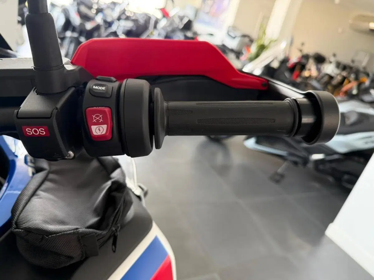 Bmw R 1300 GS Adventure (2025 - 26) (3)