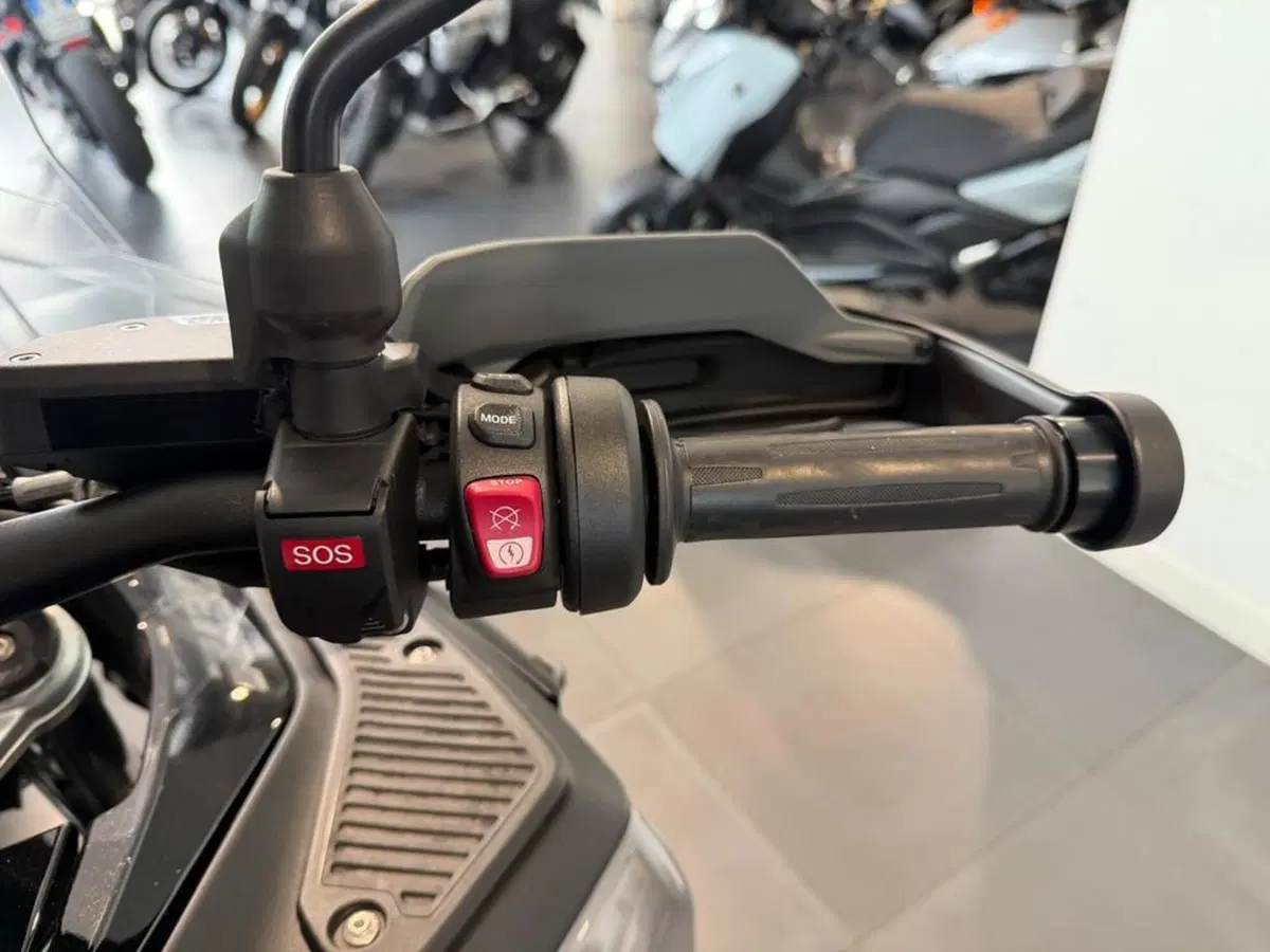 Bmw R 1300 GS Adventure (2025 - 26) (12)