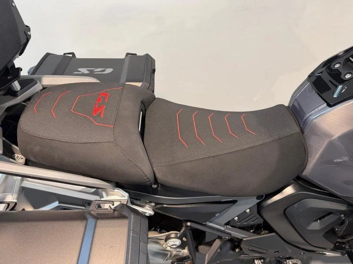 Bmw R 1300 GS Adventure (2025 - 26) (14)