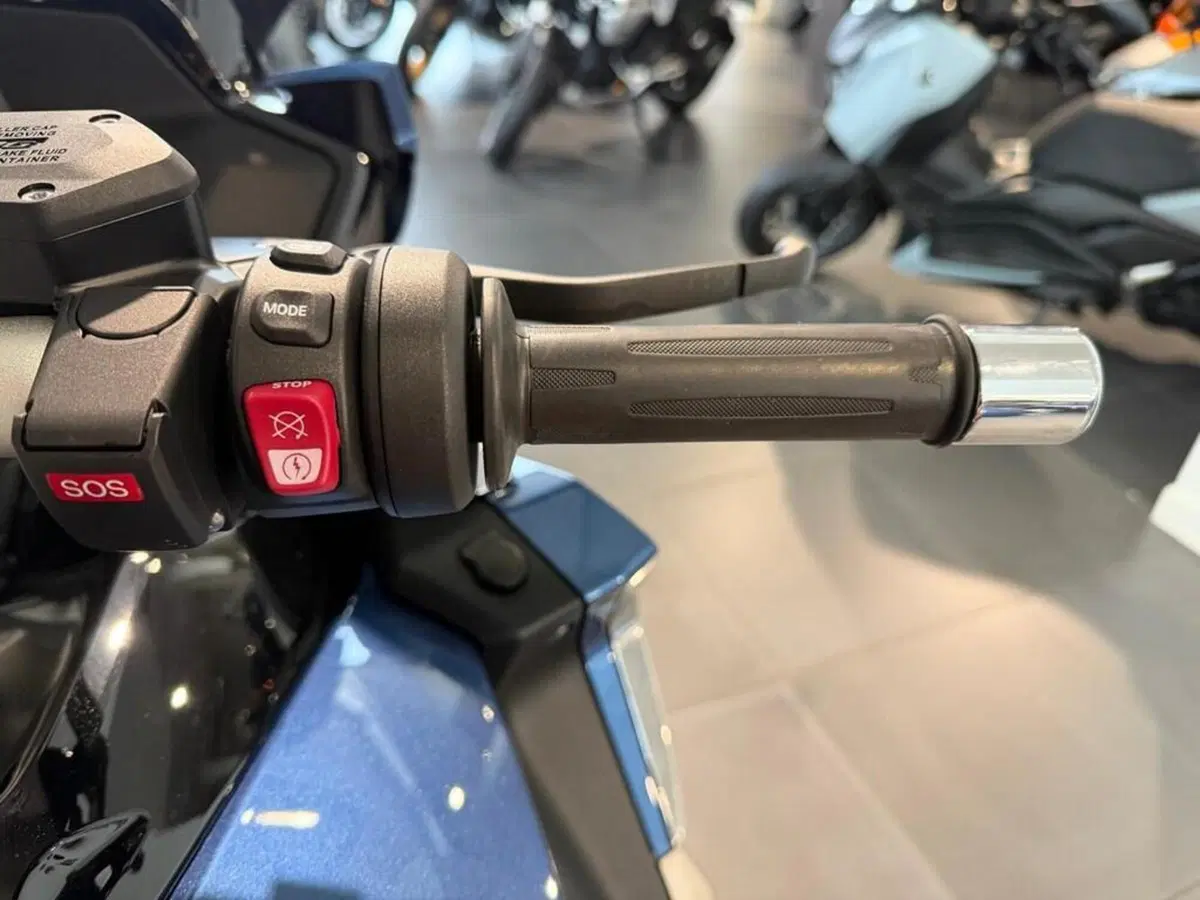Bmw K 1600 GTL (2022 - 27) (8)