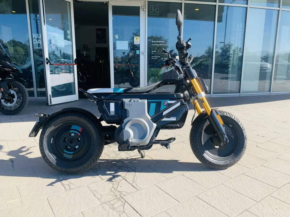 Bmw CE 02 AM (2024 - 26) (2)