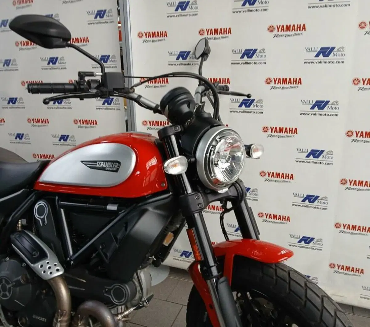 Ducati Scrambler 800 Icon (2015 - 16) (4)