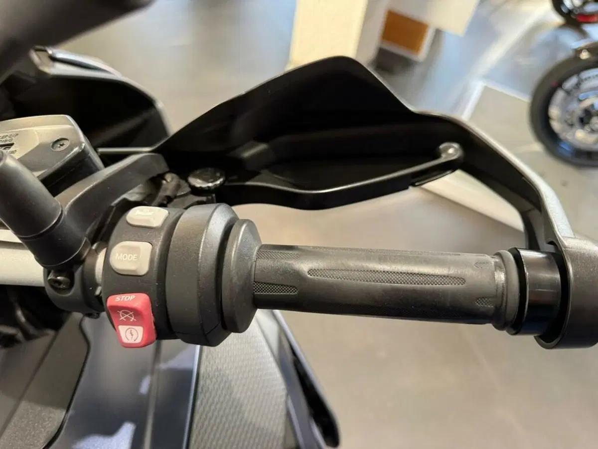 Bmw S 1000 XR (2017 - 19) (5)