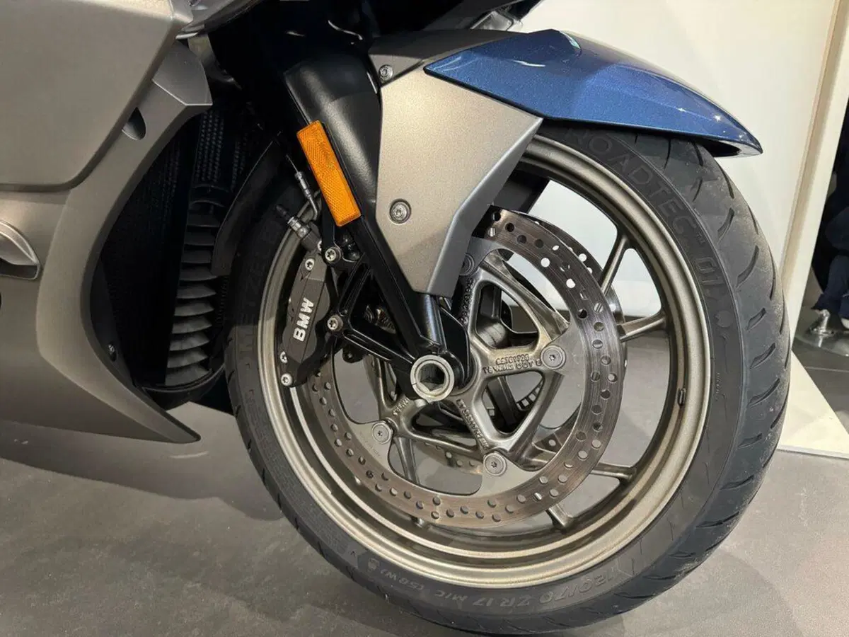 Bmw K 1600 GTL (2022 - 27) (9)