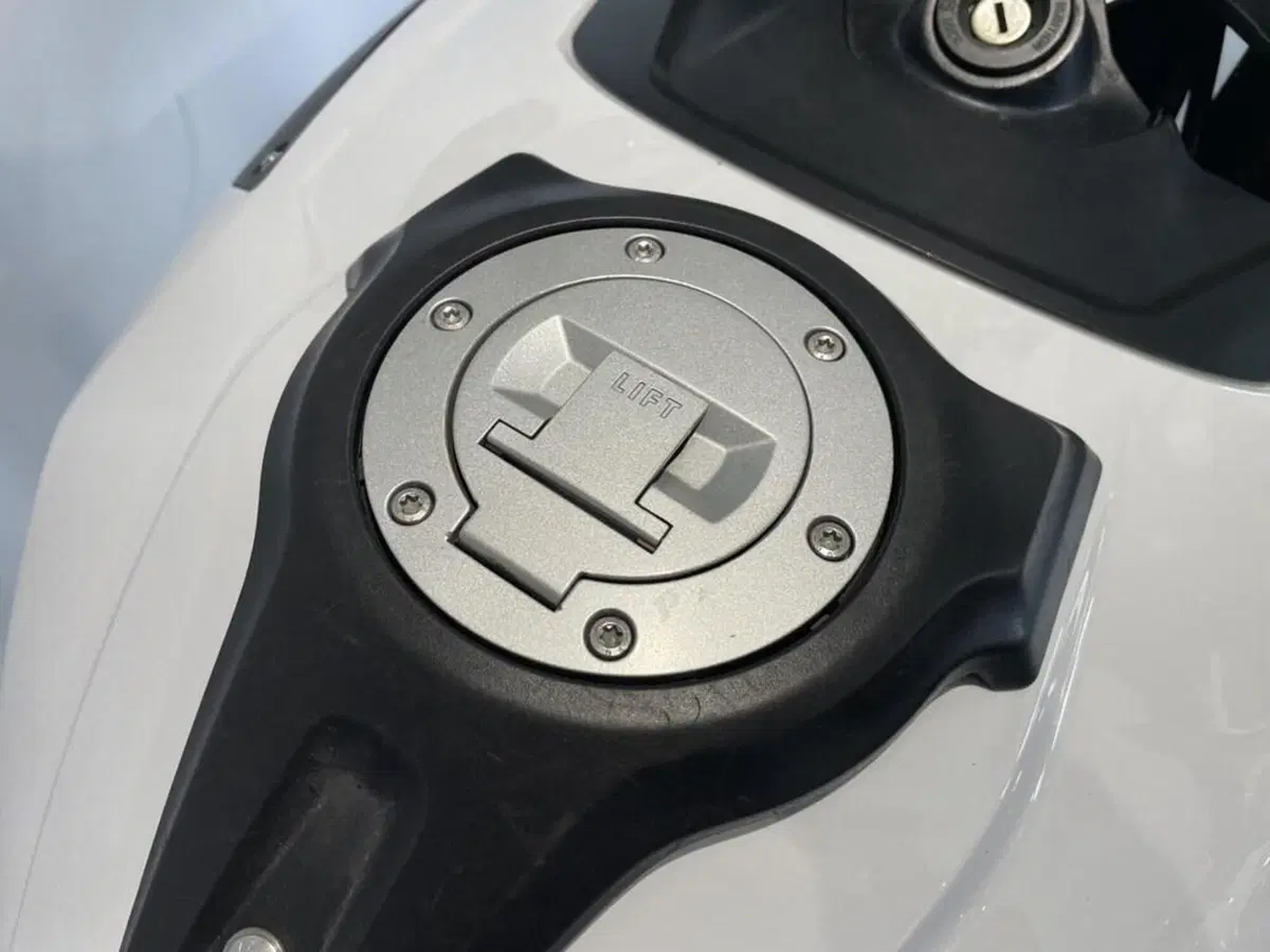 Bmw S 1000 XR (2015 - 16) (8)