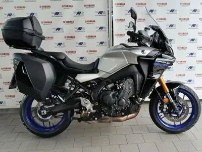 Yamaha MT-09 (2021 - 23) usata