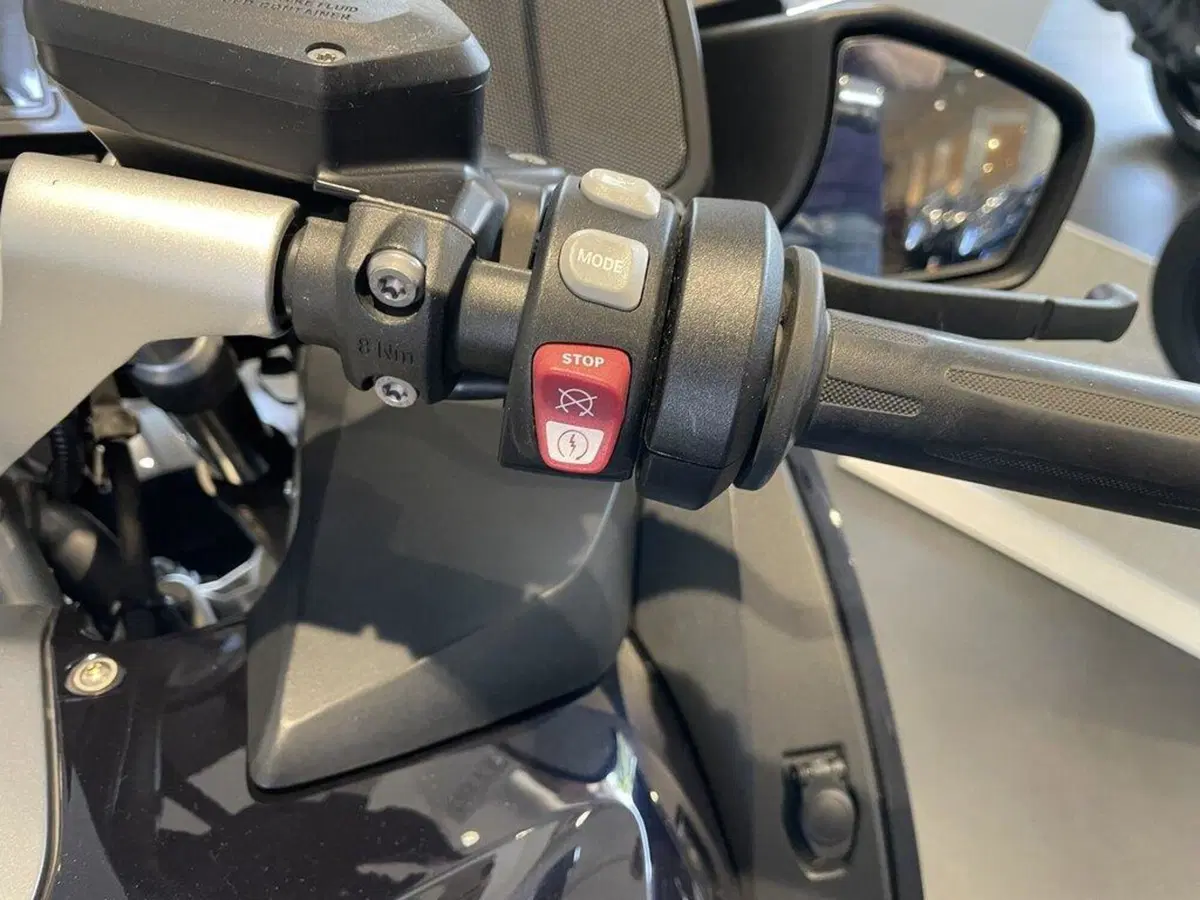 Bmw R 1200 RT (2017 - 18) (10)