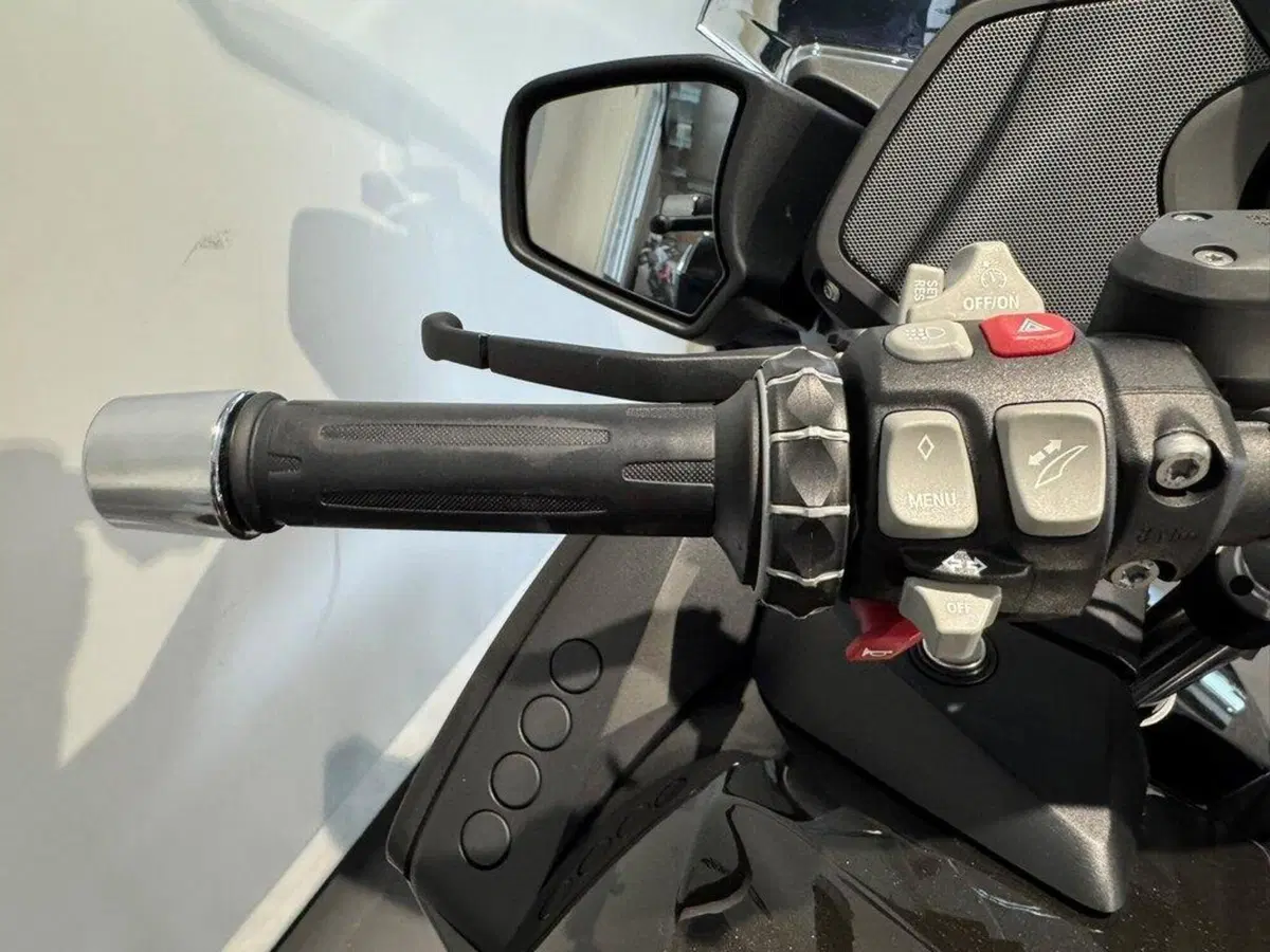 Bmw R 1200 RT (2017 - 18) (9)