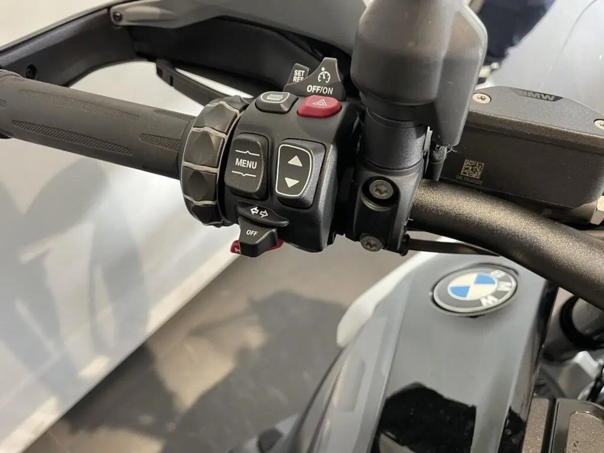 Bmw R 1300 GS (2023 - 26) (7)