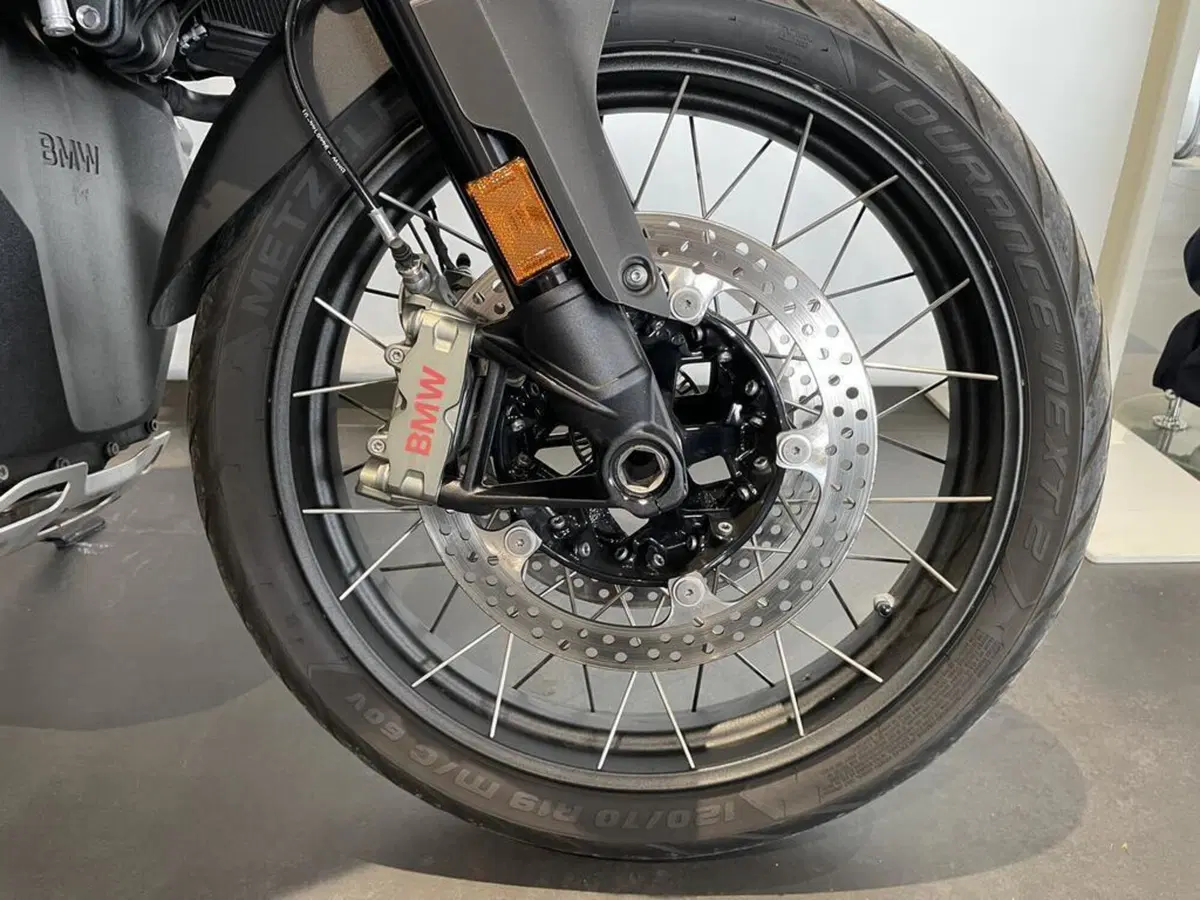 Bmw R 1300 GS (2023 - 26) (11)